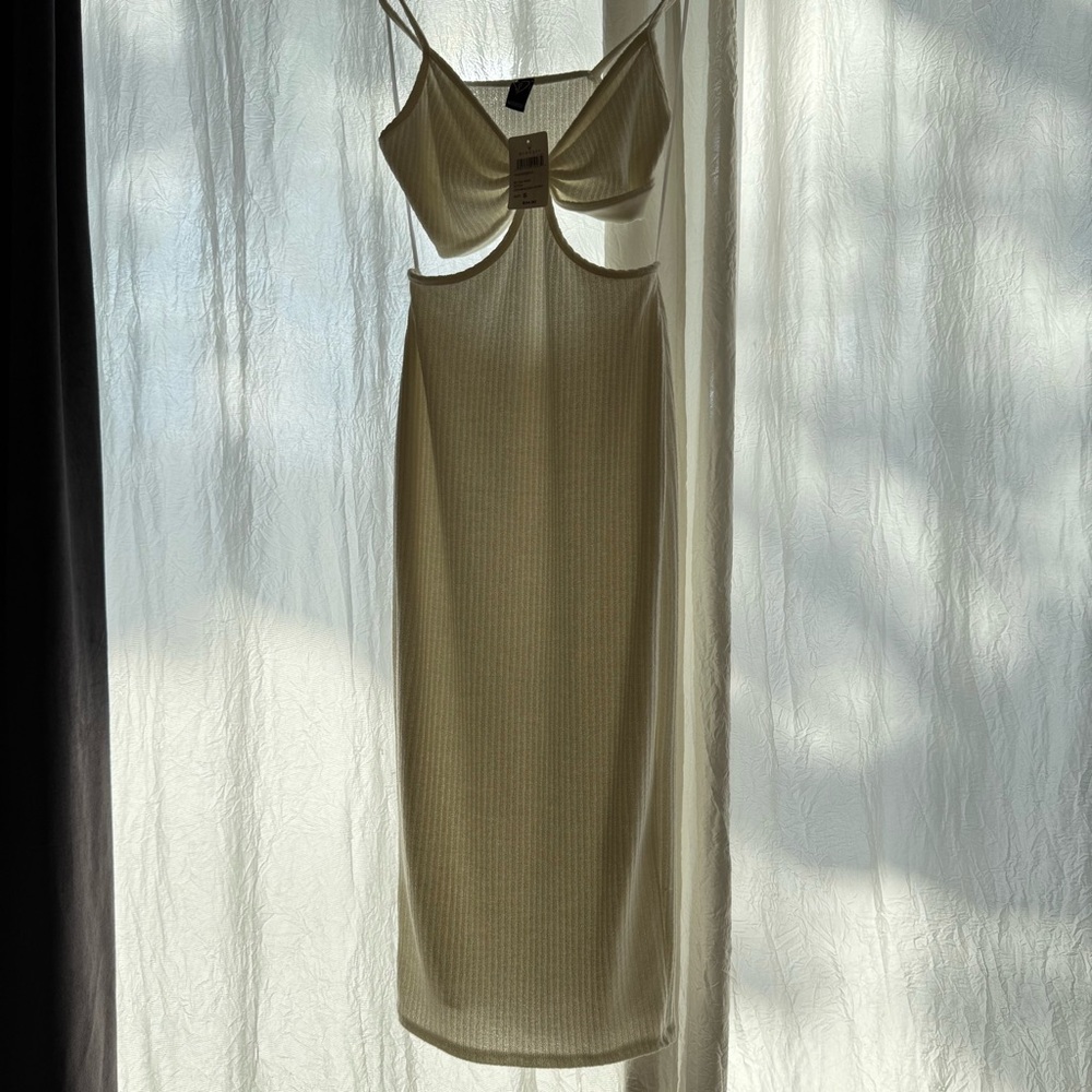 NWT Windsor Ivory Cutout Beach Summer Midi Dress - Picture 7 of 15